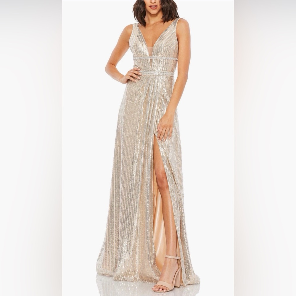 Elegant Gold Sequin Gown